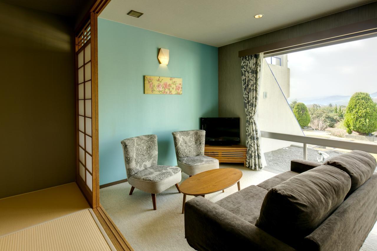 Sundance Resort Izukogen Annex Ito  Buitenkant foto